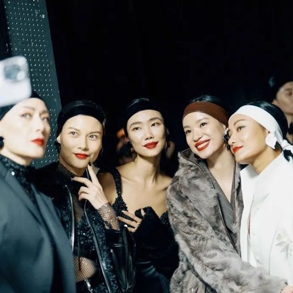 别再称她们是“女”设计师了！