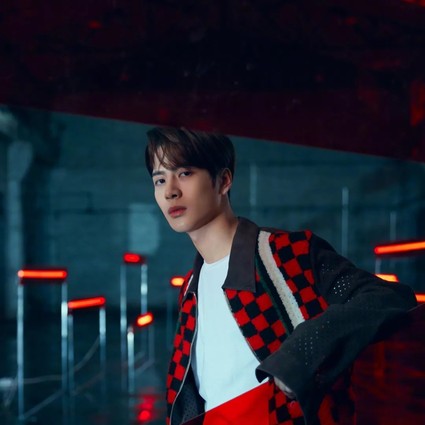 把爱豆逼到角落的爱，是真的爱吗？